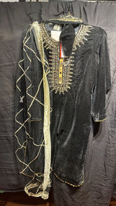 3 PC Suit - Black/Gold Work - Medium