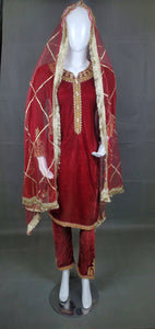 3PC velvet suit with embroidery - Red